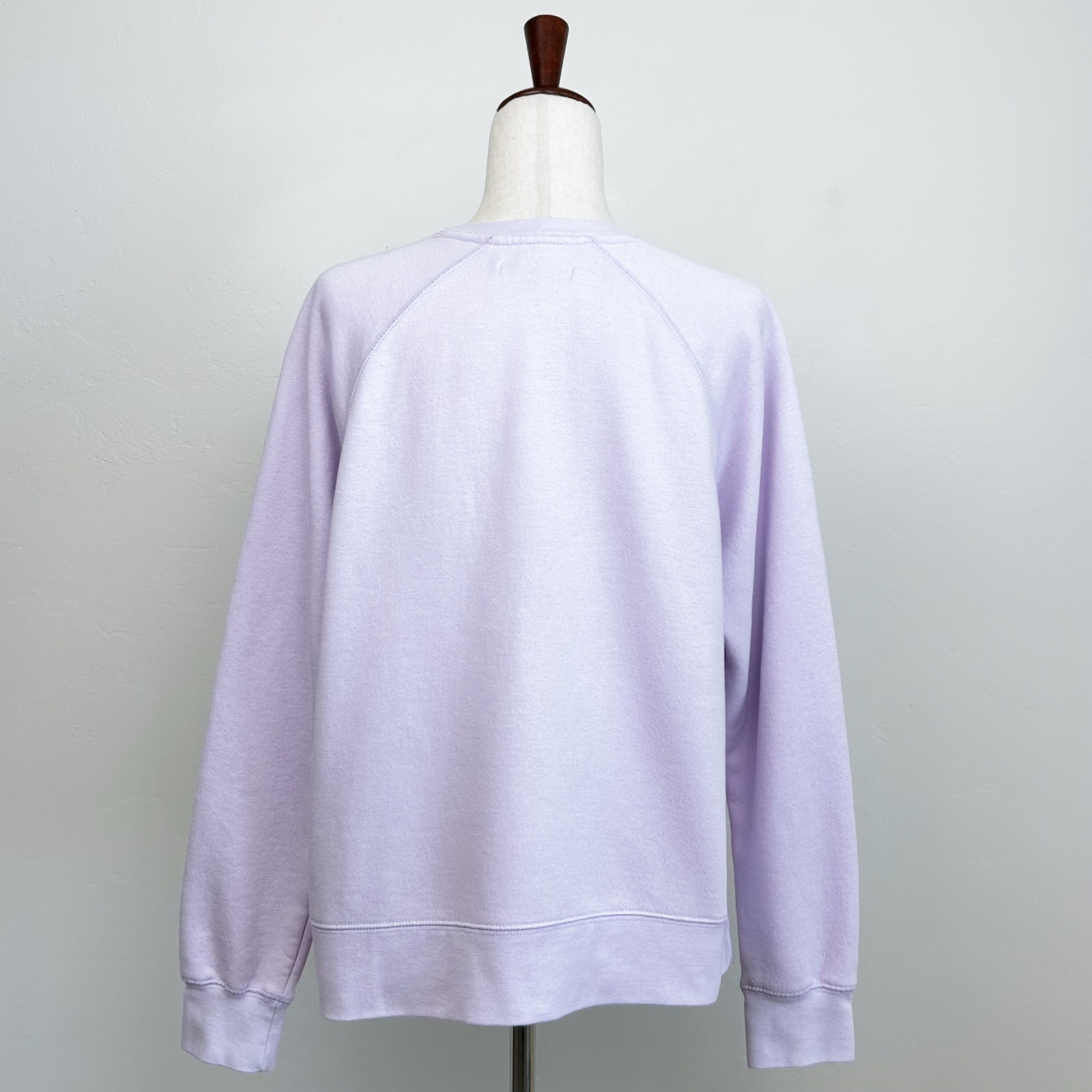 Brunette The Label Lavender Purple Beach Babe Crewneck Fleece Sweatshirt M/L — image 6 of 8